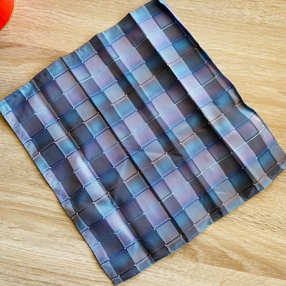 ✨5/$5 | Men’s Blue and Purple Geometric Print Pocket Square✨